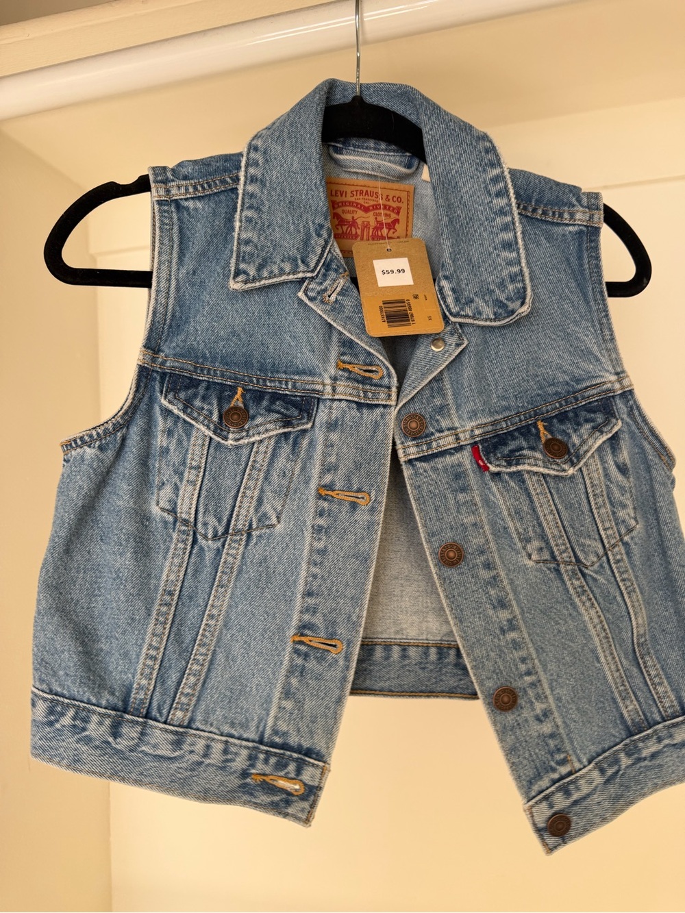 Levi's Women's Light Blue Denim Vest - Sleeveless Jean Jacket